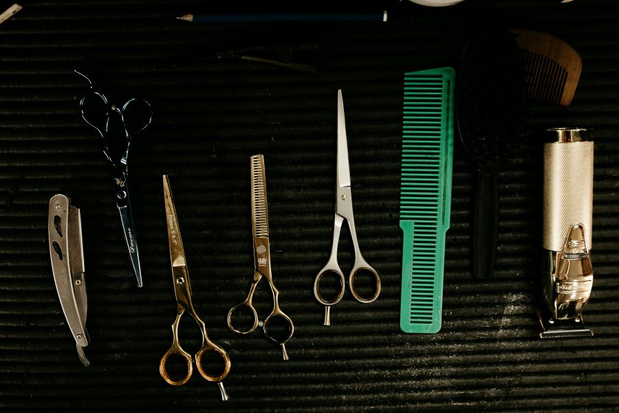 barbers scissors